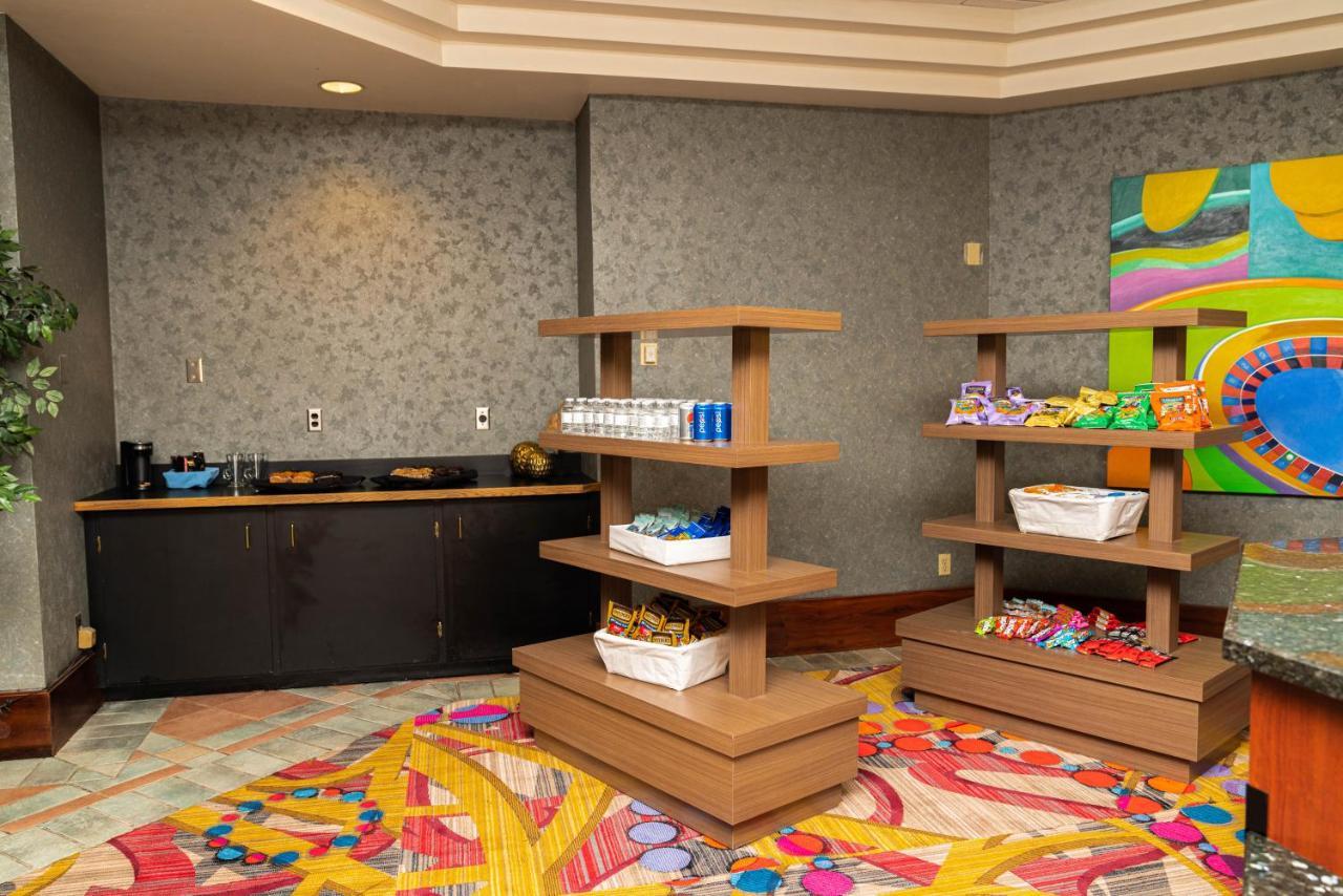 Reno Suites Zewnętrze zdjęcie